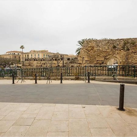 Garconniere In Ortigia Villa Syracuse Luaran gambar